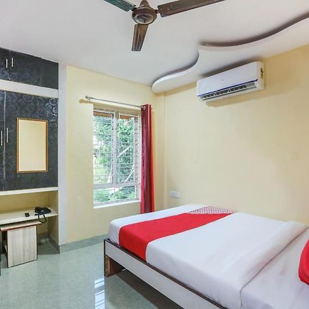 Vaccinated Staff - OYO 62042 Niloy Guest House Jādabpur Exterior foto
